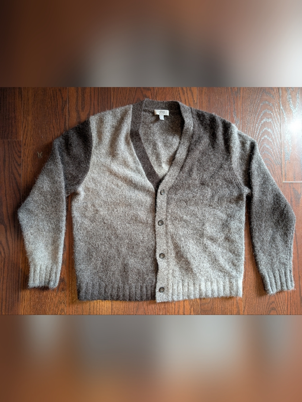 COS Mens Gray V-Neck Button Cardigan Wool Alpaca Sz M Warm Grandpa Cozy